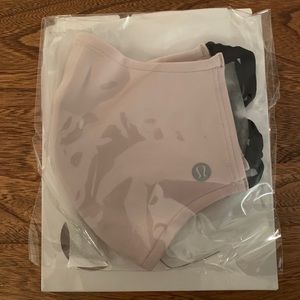 Lululemon Face Mask
